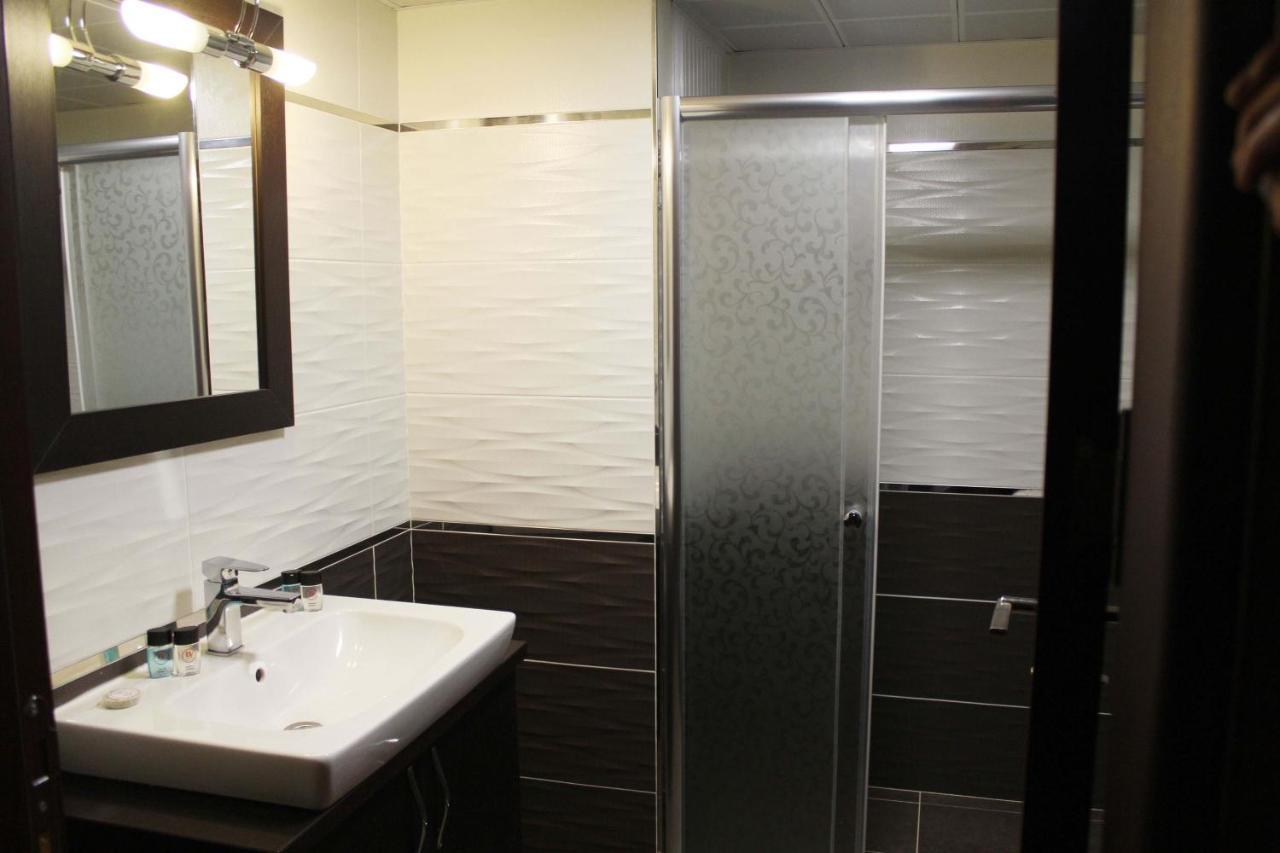 Vanli Otel Tosya エクステリア 写真